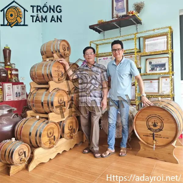 Bình Rượu Gỗ Sồi 50 Lít 5 Bán thùng gỗ sồi 50 lít